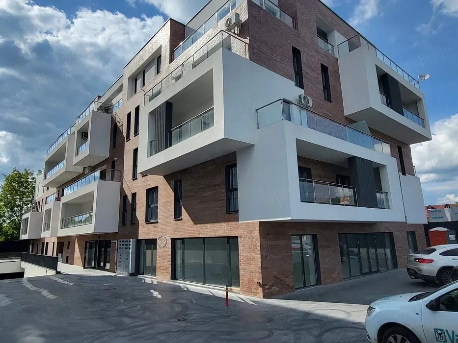  inchiriez apartament  pipera