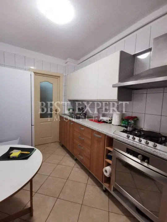  2 Camere Renovat | 5 Min. Metrou Piața Muncii | Mutare Imediată