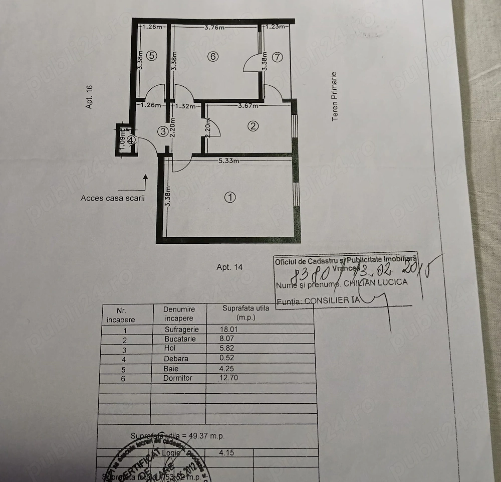 Apartament 3 camere de vanzare