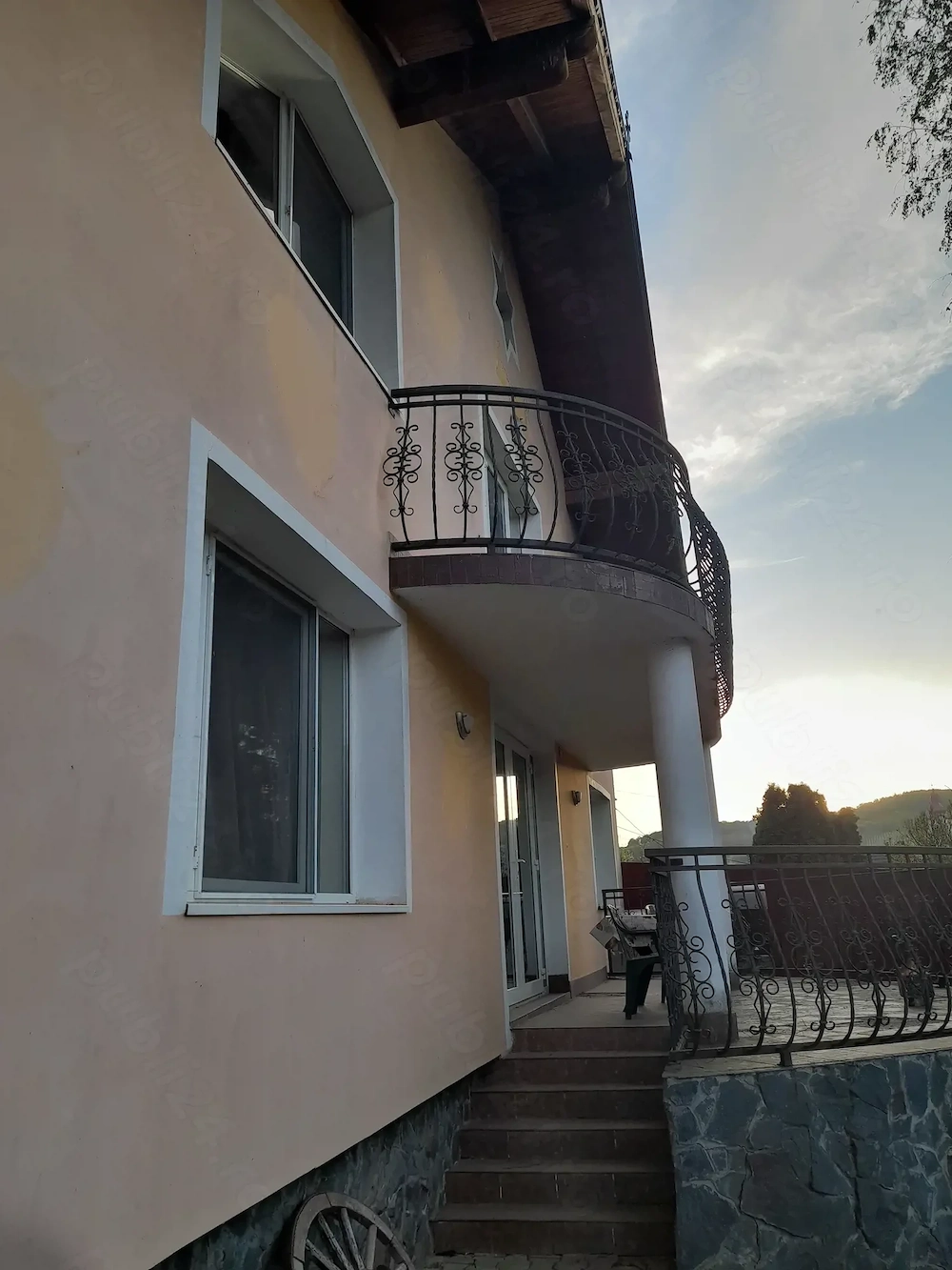 Vand Casă in Bardesti 470ari