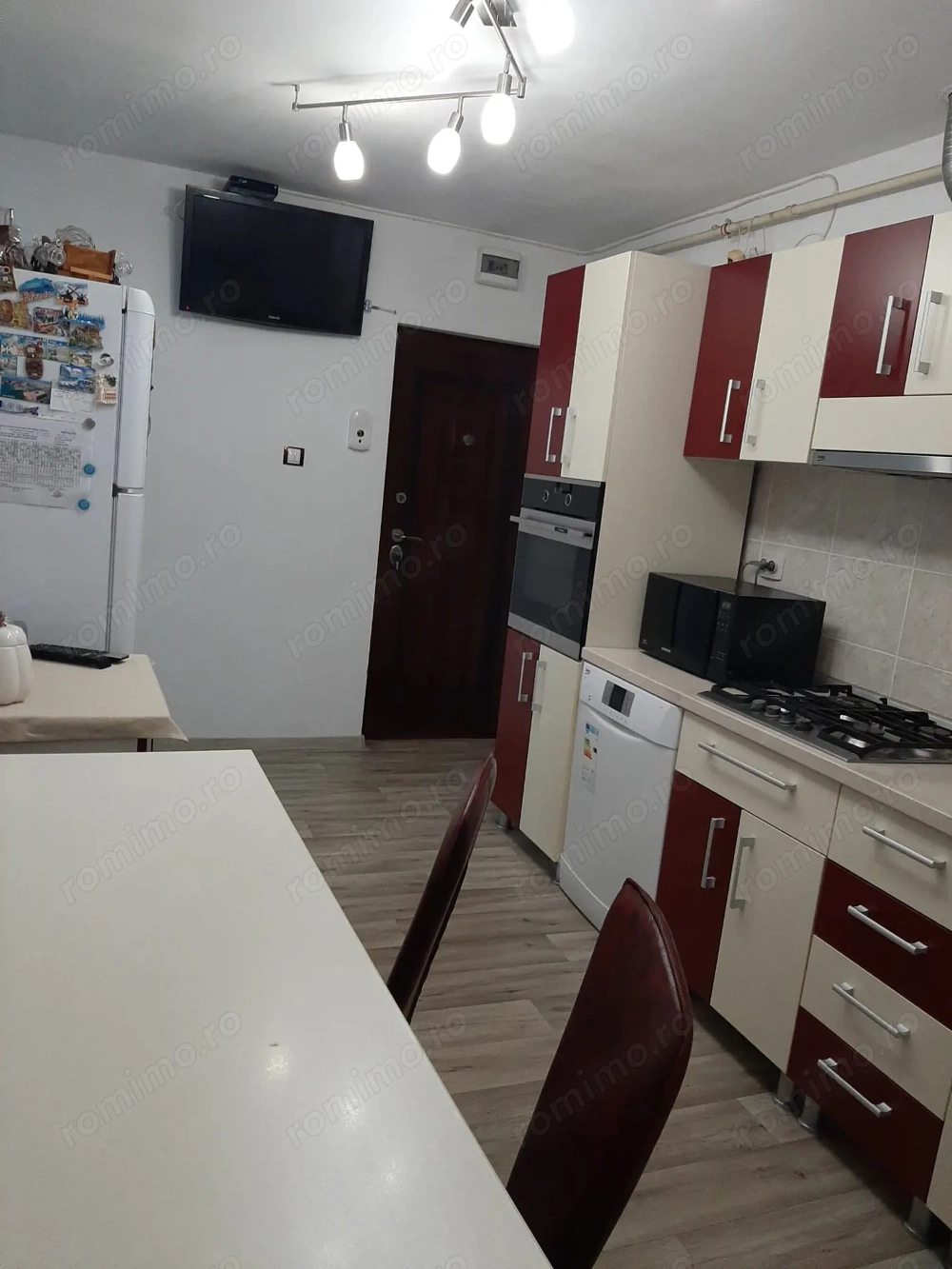 Apartament 2 Dormitoare, Zona Dambovita, Reabilitat Termic, Mobilat si Utilat