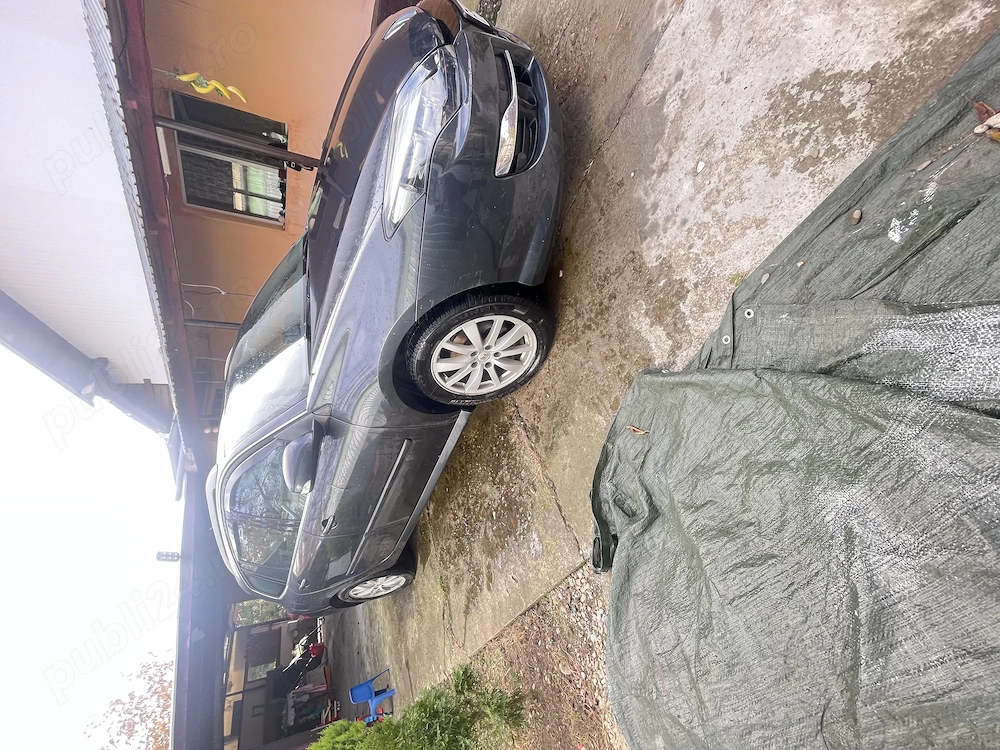 Vând Renault Laguna3 din 2010