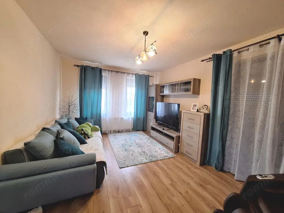 Casa cu 4 dormitoare - 125 mp - spatioasa si bine compartimentata