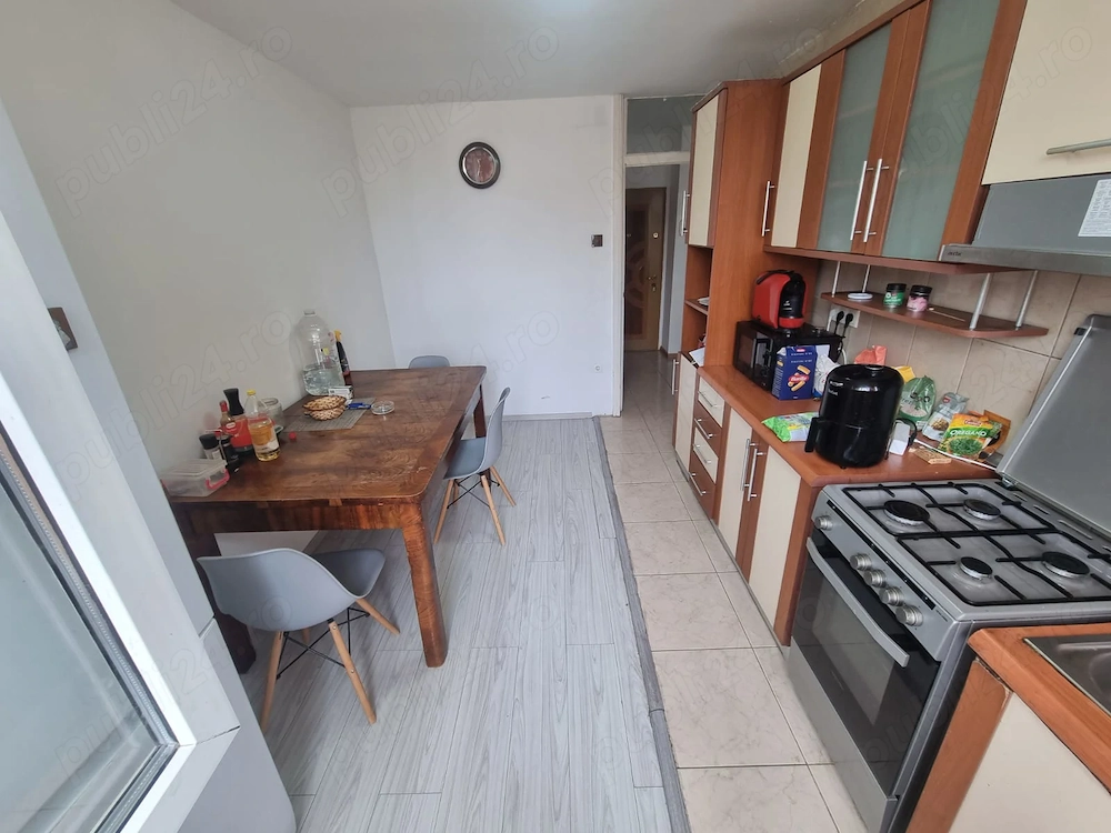 Apartament 4 camere,81 mp+balcon 6 mp,Deva-zona Gojdu