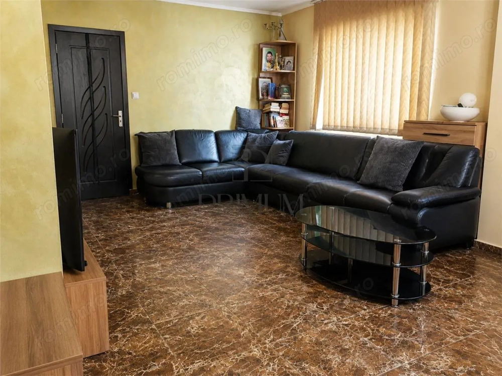 CIARDA ROSIE, CASA CU SAD, TEREN 1800 MP SI SERVICE