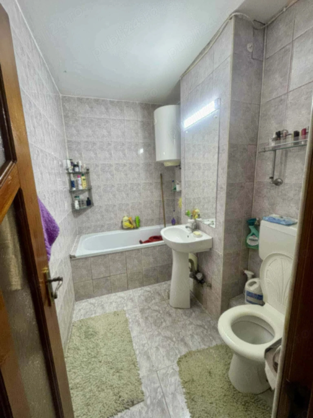     Apartament spațios, complet mobilat și utilat   gata de mutare!