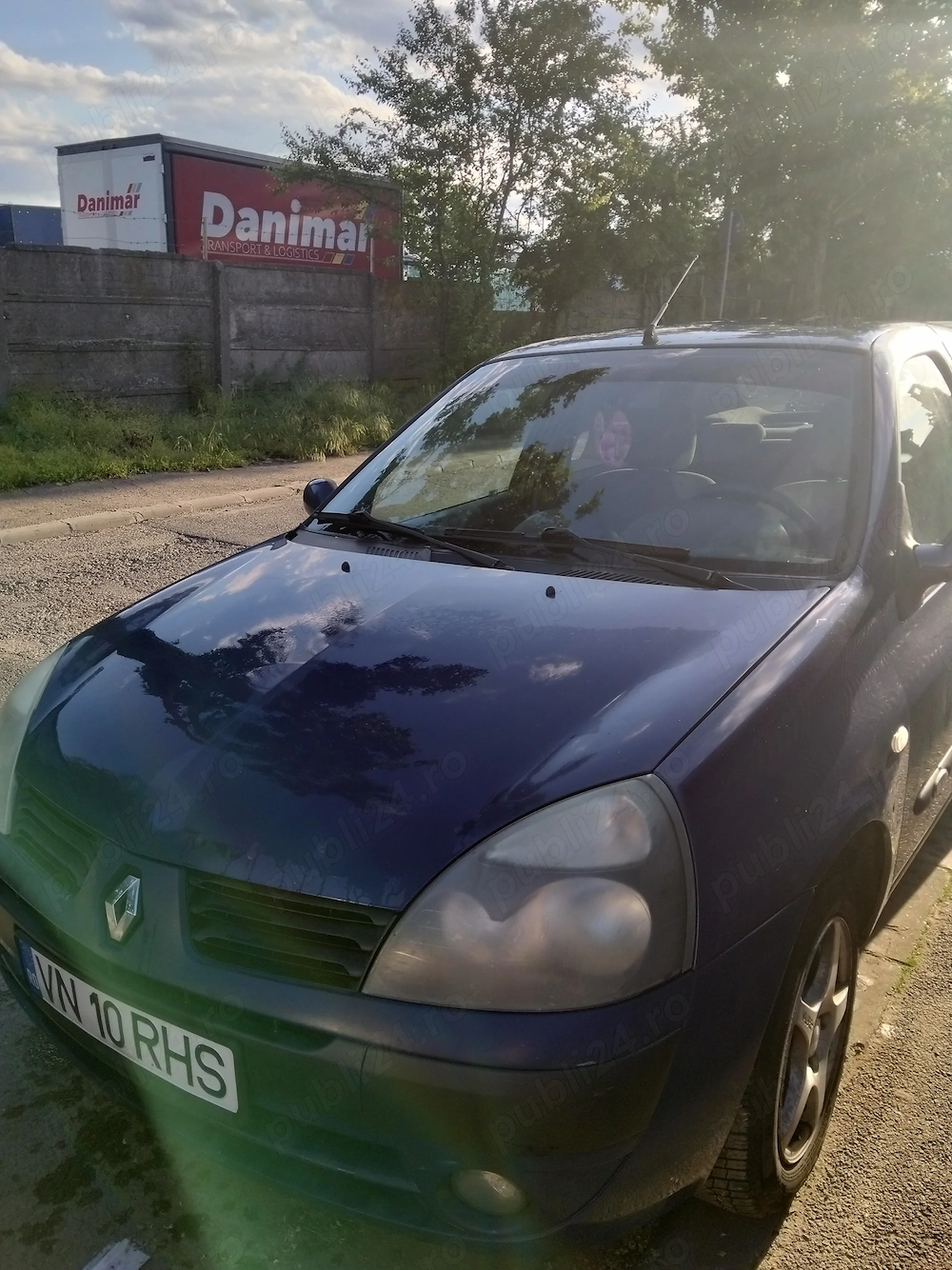 Vând Renault symbol în perfectă stare de funcționare acte valabile 
