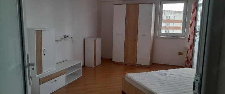 Apartament de vânzare -direct de la proprietar str Brăilei bl BR5A-Galati 