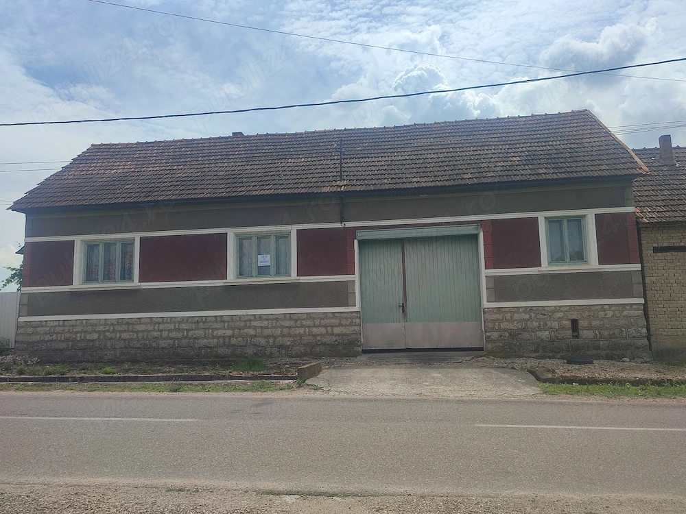 Casa de vânzare la Remetea, Bihor