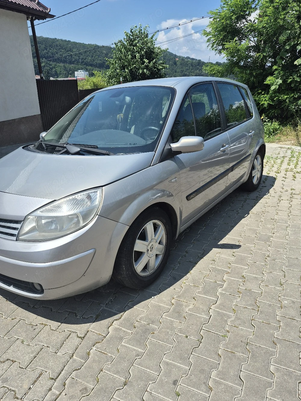 vand renault megan 