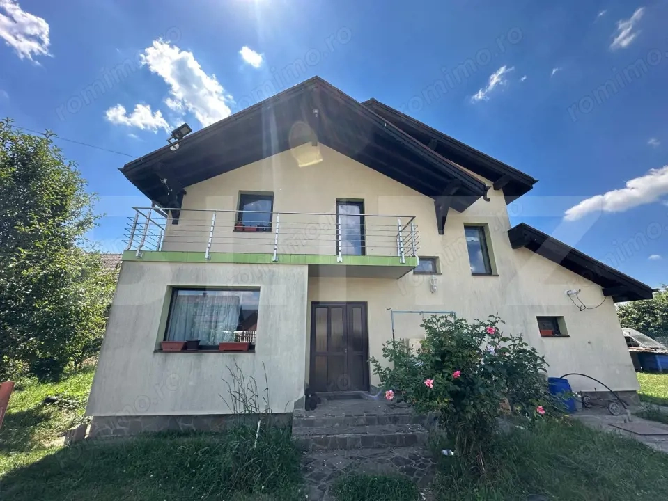 Casa individuala spatioasa | 229 mp utili | Teren 556 mp | Stupini