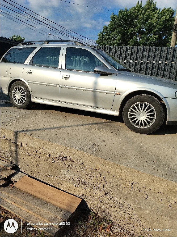 Opel Vectra 1.8 benzina de vanzare