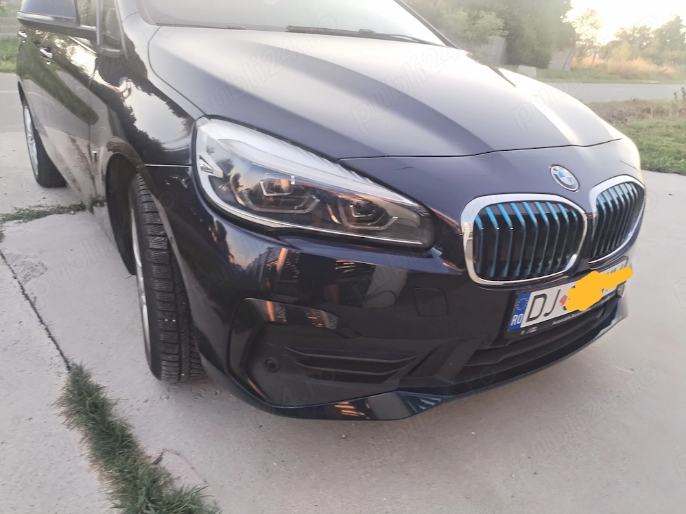 Se vinde BMW 225 xe, an 2018