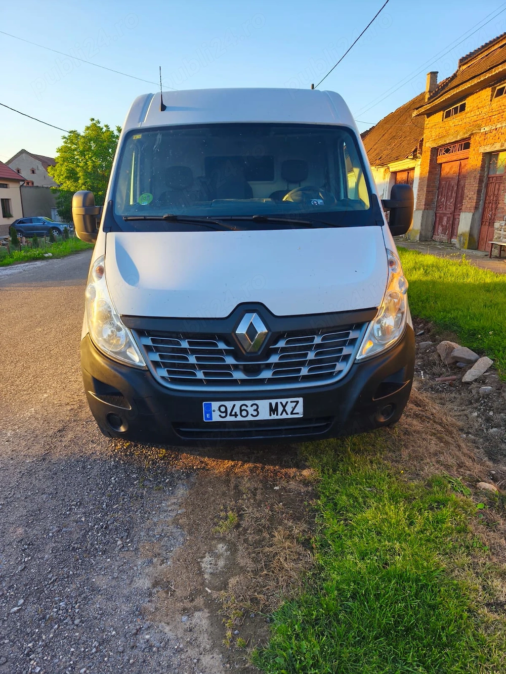 Vând Renault Master 2.3 diesel 130 hp . Anul 2019 