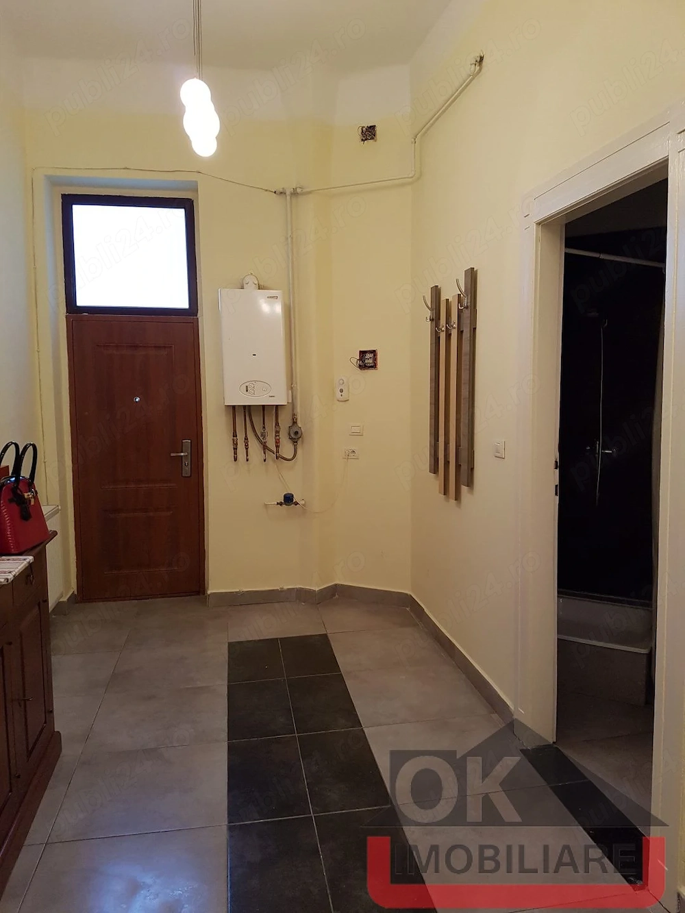 Apartament 5 camere zona Centrala