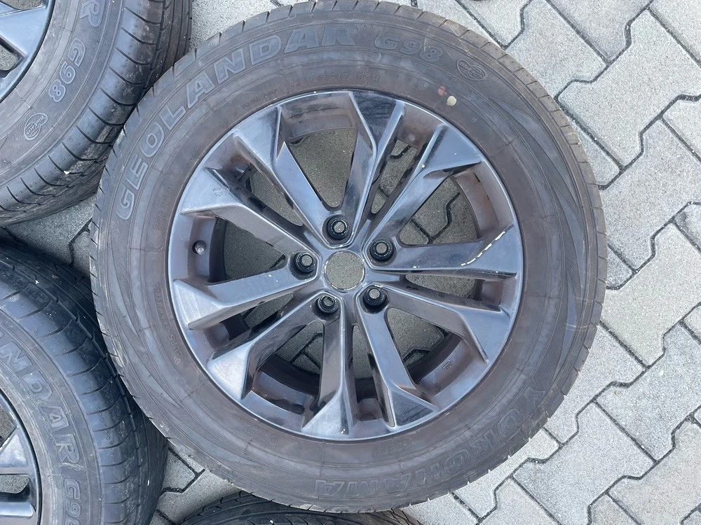 Cauciucuri de Vara cu Janta de Aluminiu 