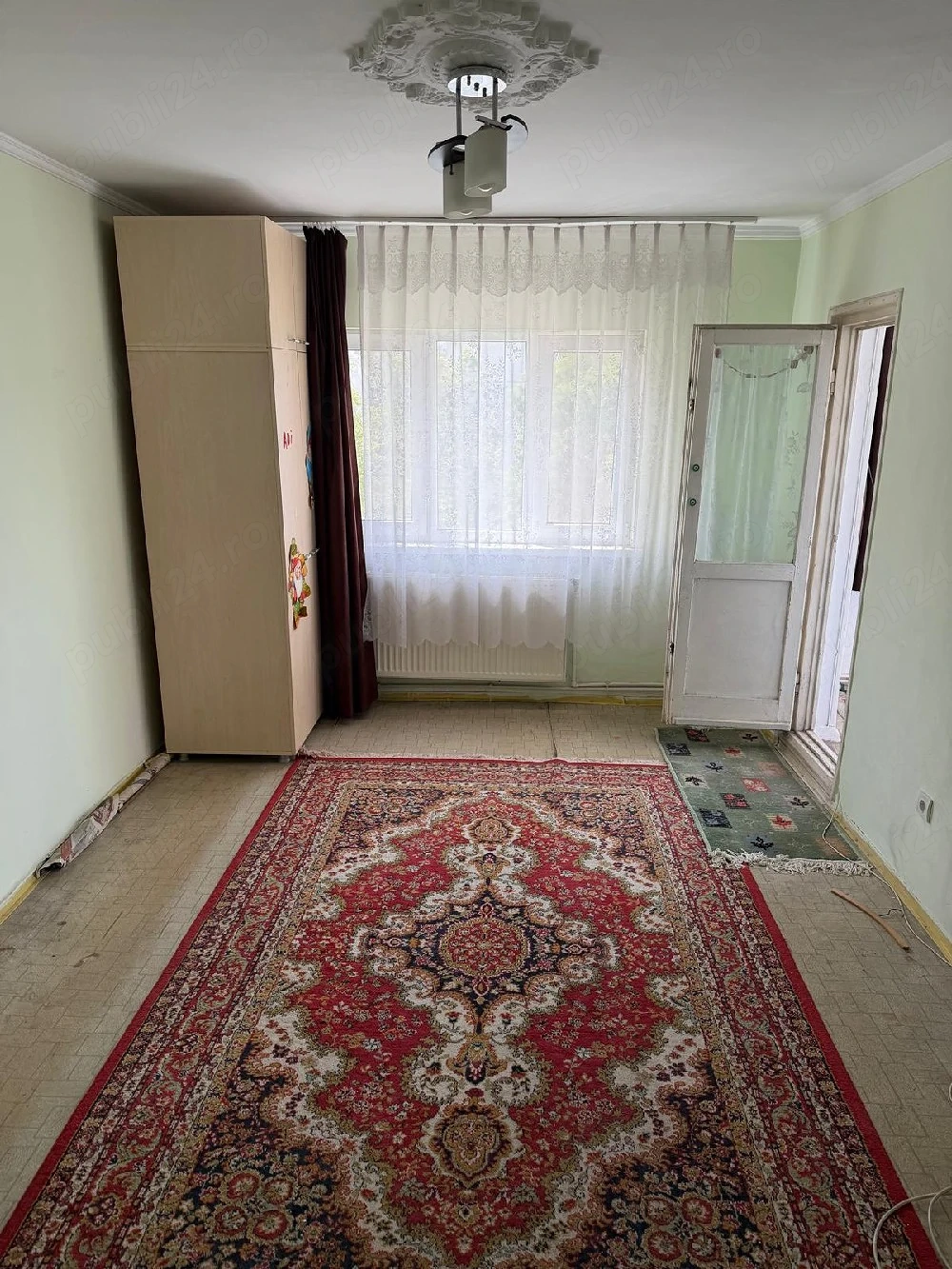 Proprietar, apartament 2 camere , decomandat 