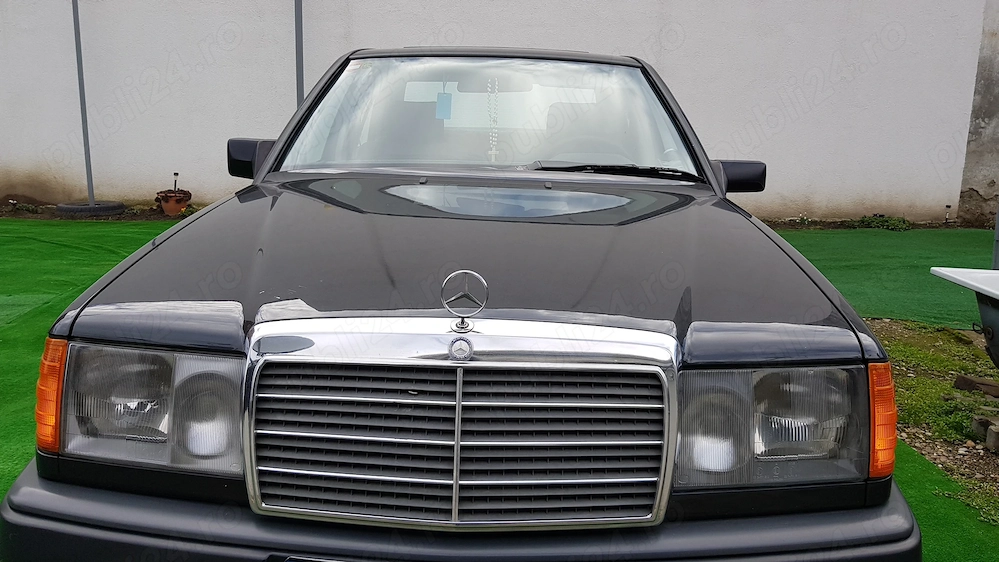 Mercedes Benz 200 Limusine W124, benzina, an fabricatie 1986