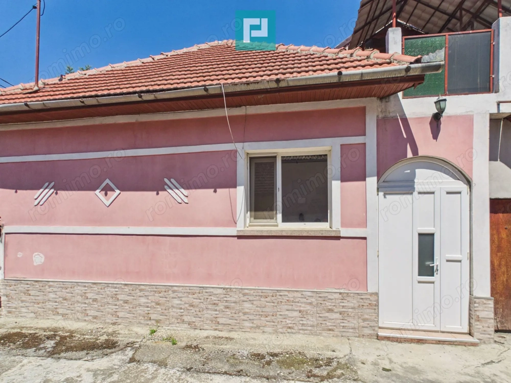Casă de familie cu grădină și potențial în Giroc