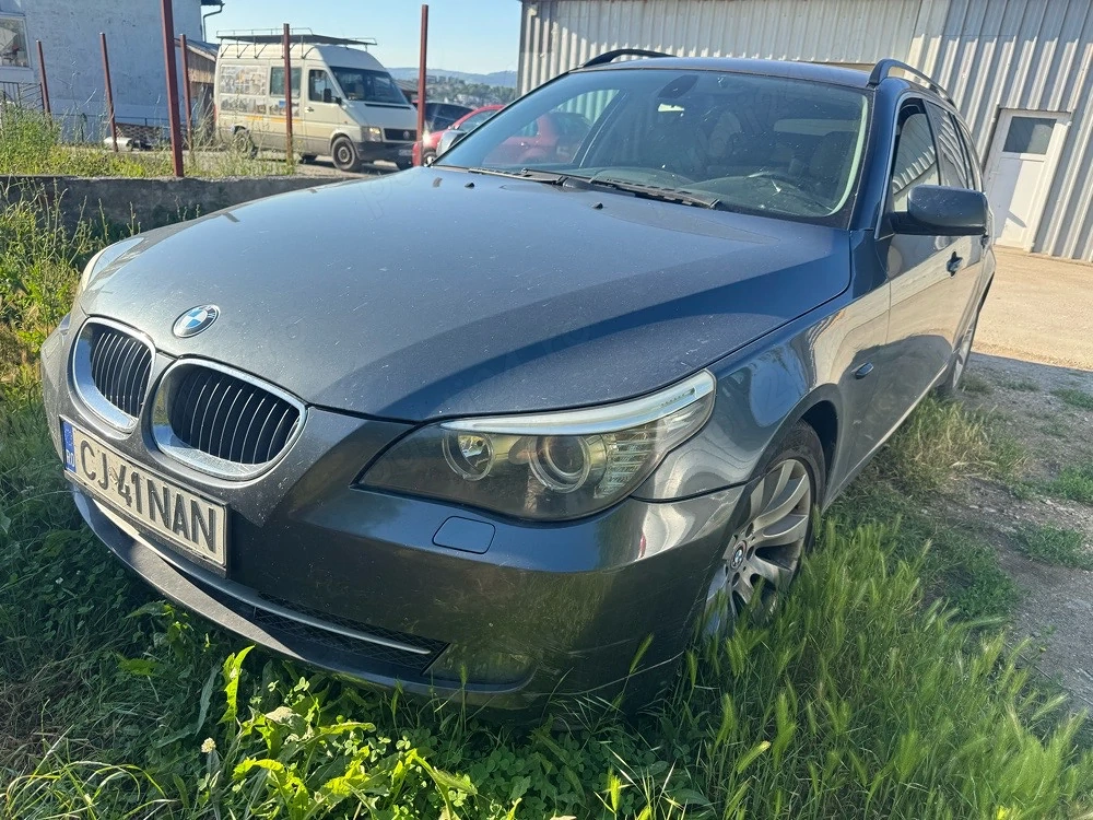 vand sau schimb cu microbuz 8+1