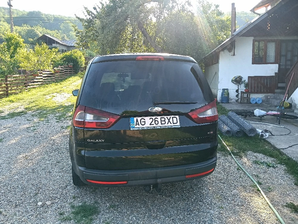 Ford Galaxy 7 locuri 