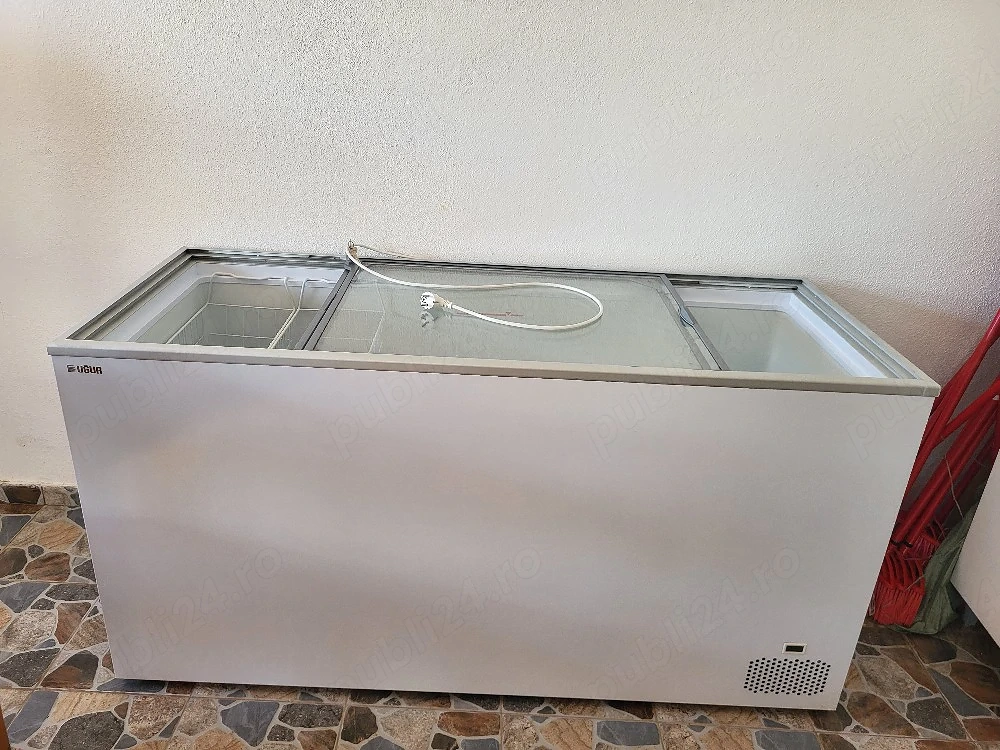 vînd ladă frigo 550 litri