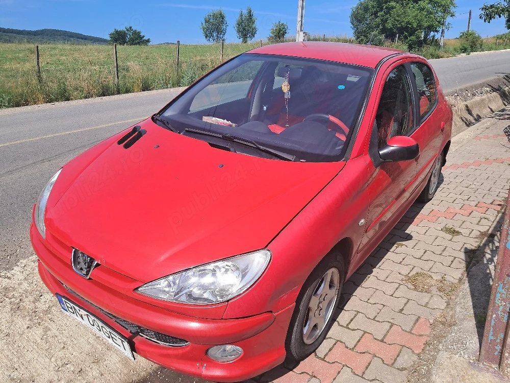 se vinde peugeot