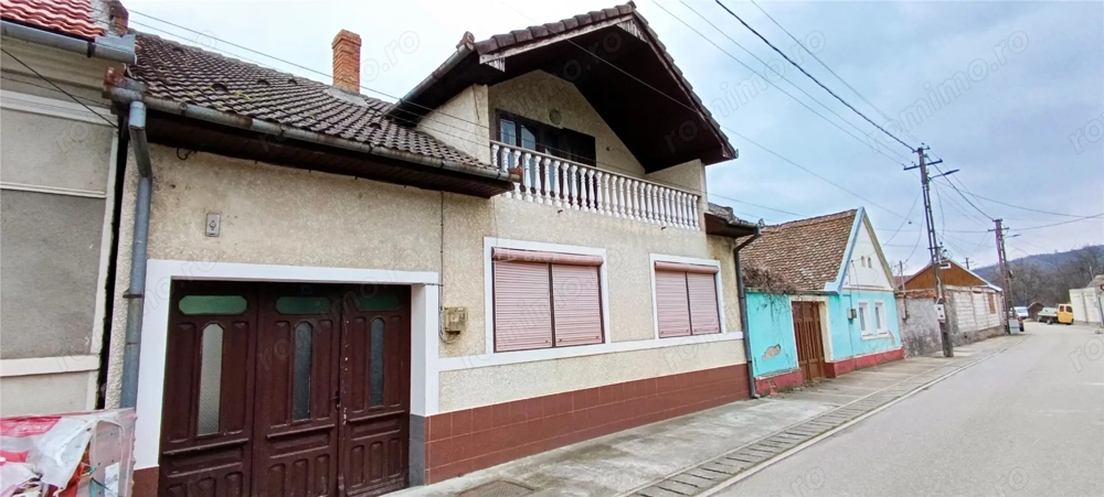 Casa individuala de vanzare in Berzasca, jud. Caras-Severin