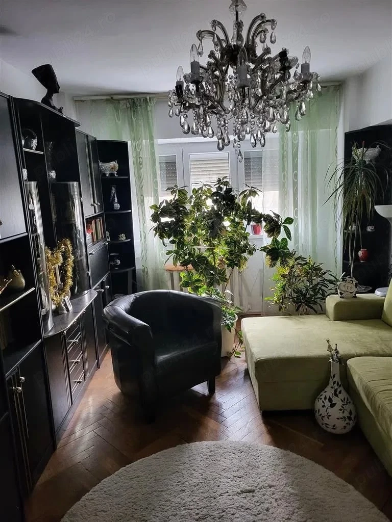 Apartament 4 Camere - Decomandat - confort 1, zona Simion Bărnuțiu