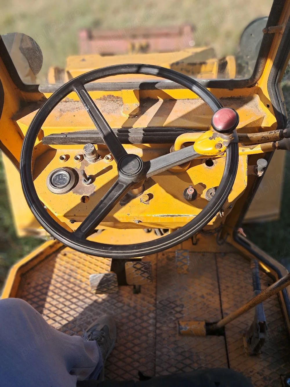 Vând minivola 4x4