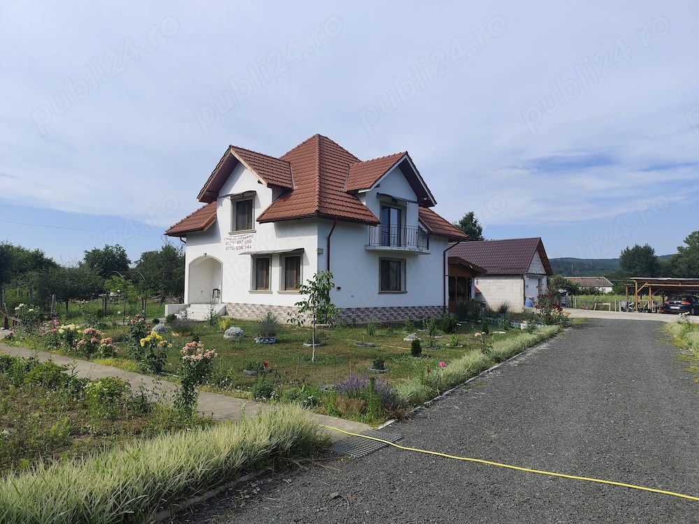 Casă de vânzare 