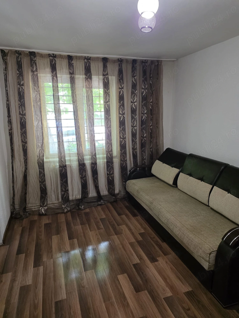 Apartament 2 camere semidecomandat 