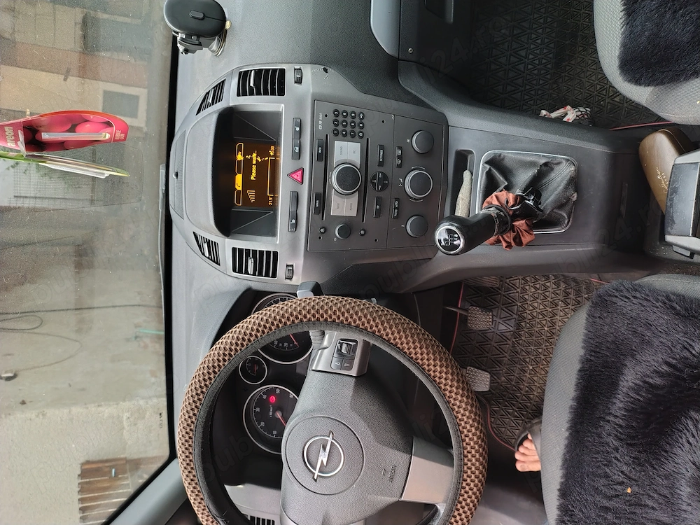 Vind Opel Zafira din 2006 motorina