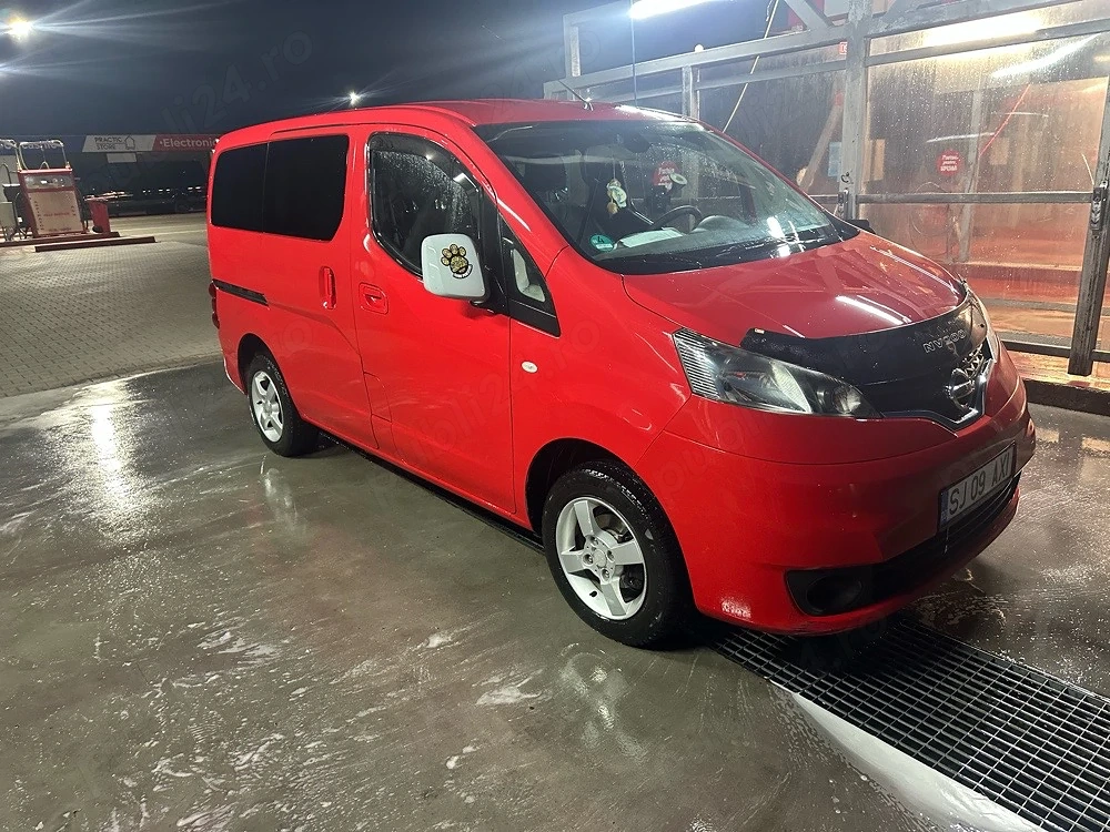 Nissan NV 200