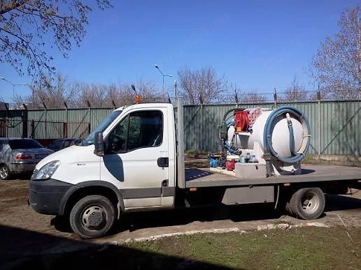 Șofer-salubrizator toalete ecologice pe vidanjă de 3.5 tone