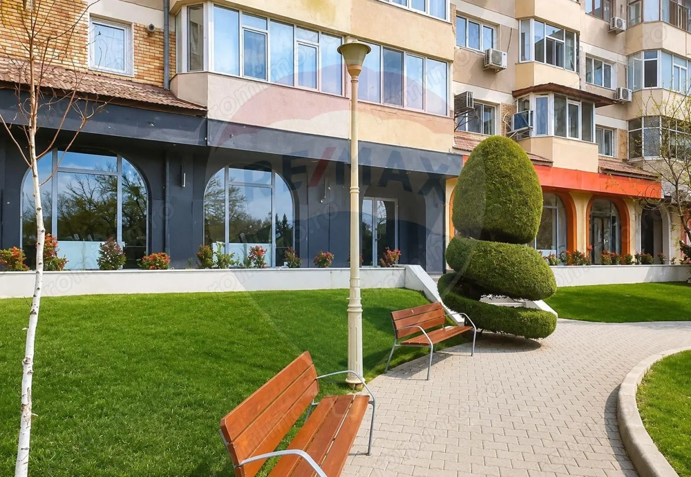 Spațiu comercial de închiriat/104mp,  zona Delfinariu-Constanta