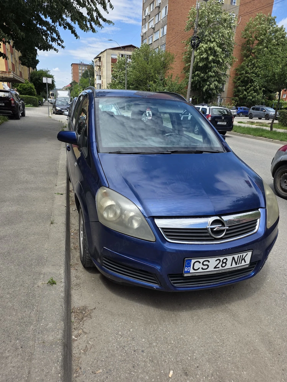 Citește anunțul Opel Zafira b
