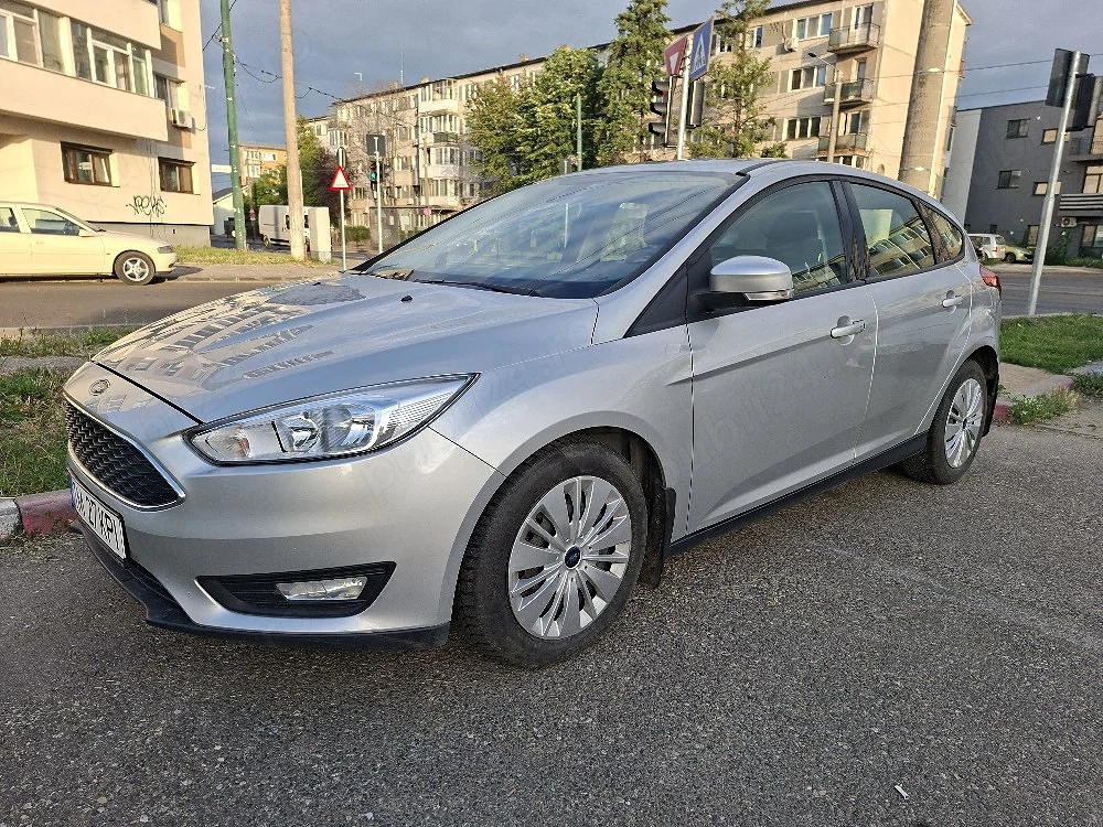 Vand sau schimb cu containar sau rulota