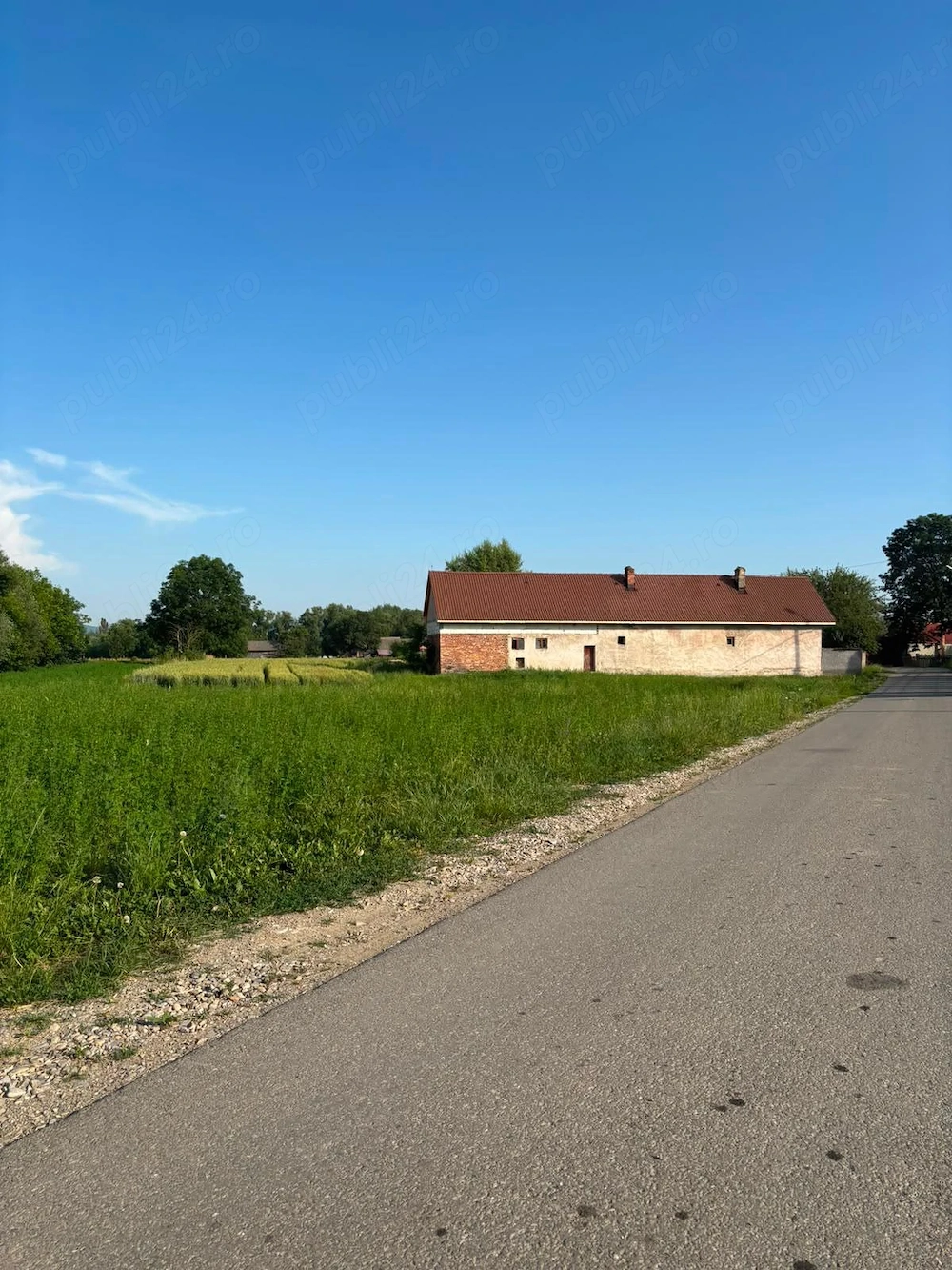 Vand teren cu casa in loc. Lunca Calnicului