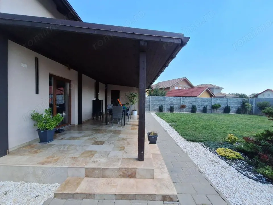  Casa individuala in Giarmata | 4 camere | garaj | 539 mp teren