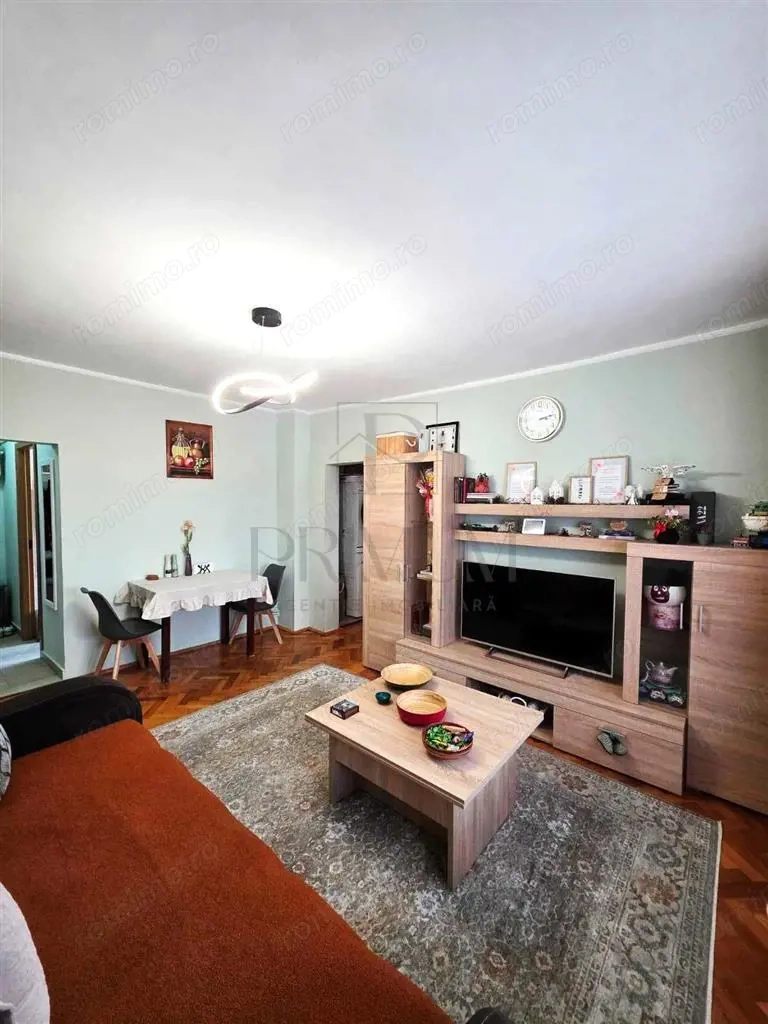 GHE.LAZAR | 3 CAM | RENOVAT | LIFT | ET.INTERMEDIAR | CENTRALA