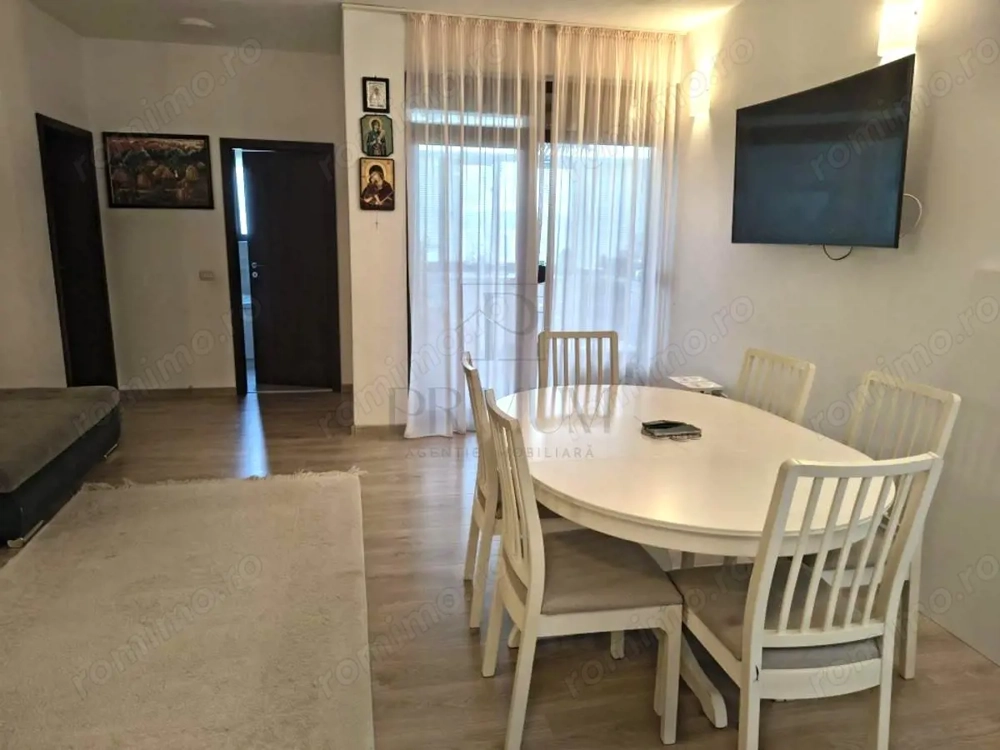 GIROC | PENTHOUSE 4 CAM | DECOMANDAT | 2 BAI | 2 BALCOANE | PARCARE | POD
