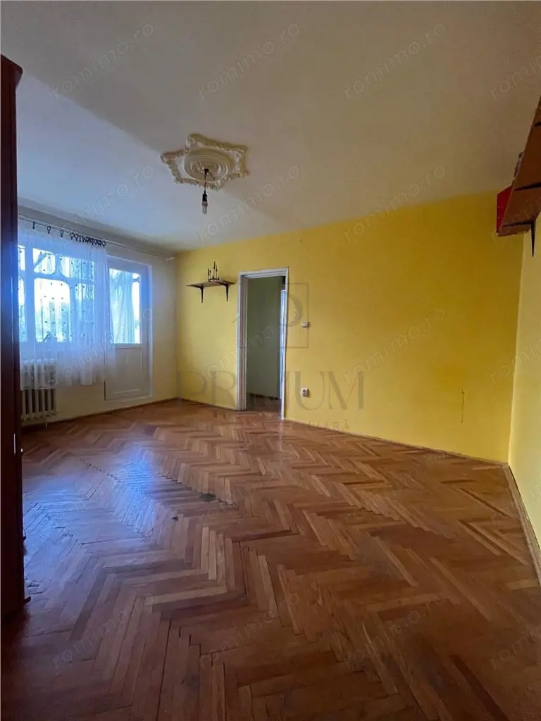 Soarelui- 4 cam- et 1- centrala proprie!