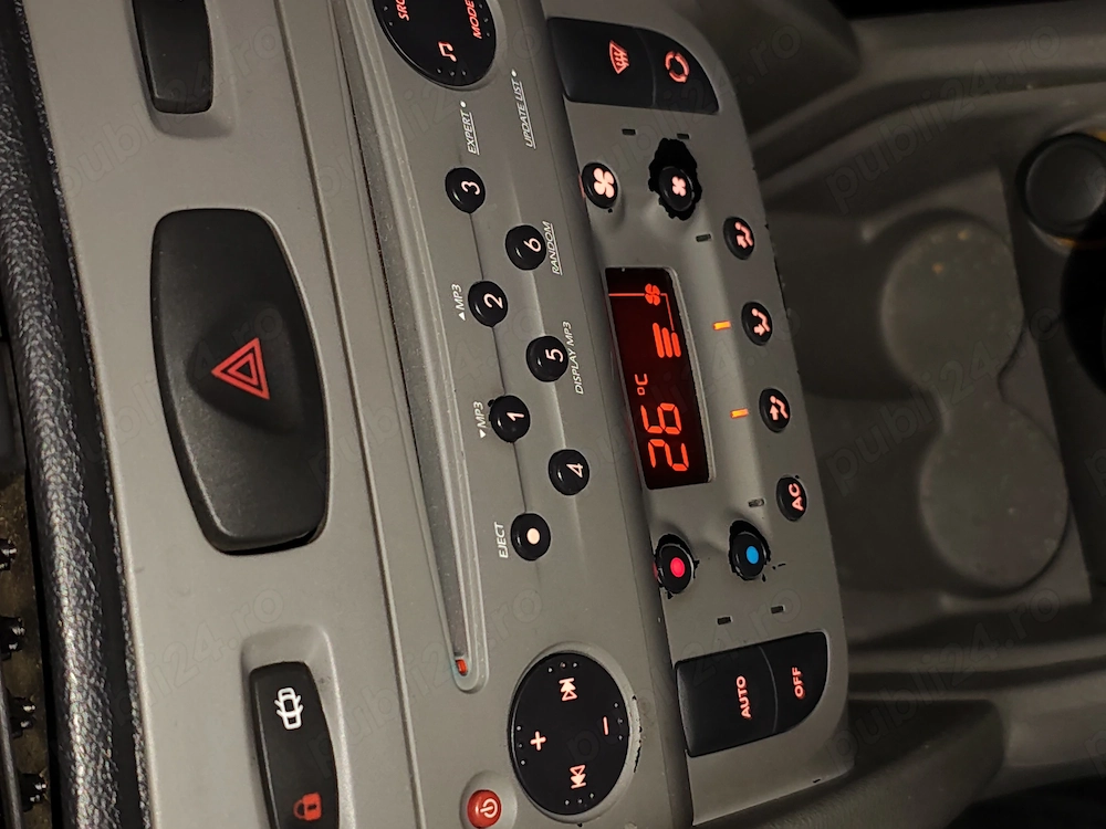 Vind Renault Simbol din 2009 in perfecta stare de functionare