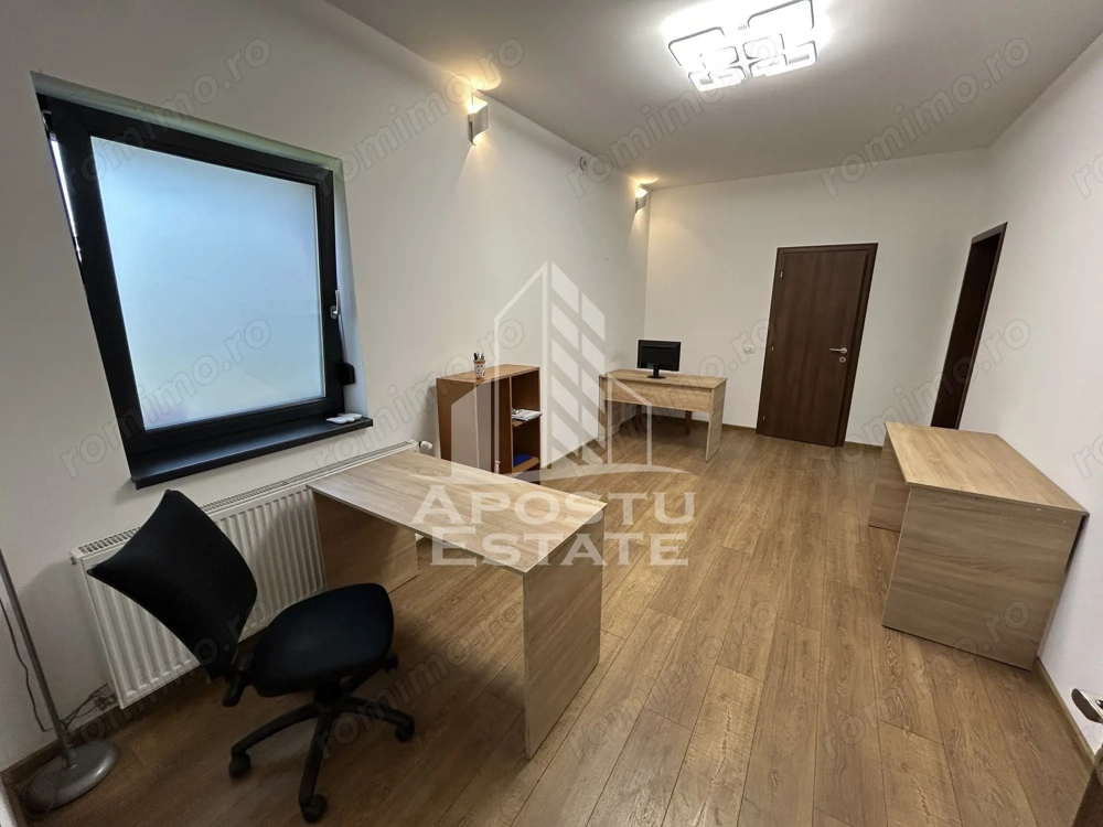 Casa pretabila birouri, 3 camere, Zona Cetatii Balta Verde
