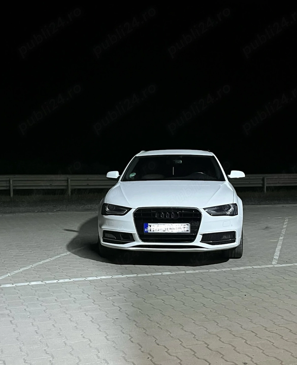 Audi A4 Avant 2015 S-line 2.0TDI 