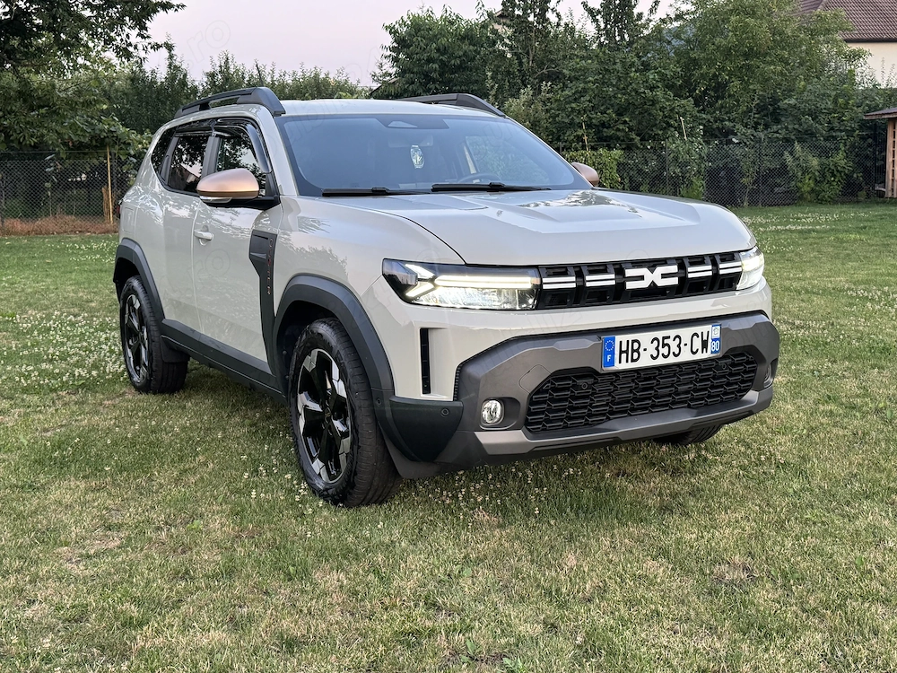Dacia Duster Extreme Hybrid 140 cp