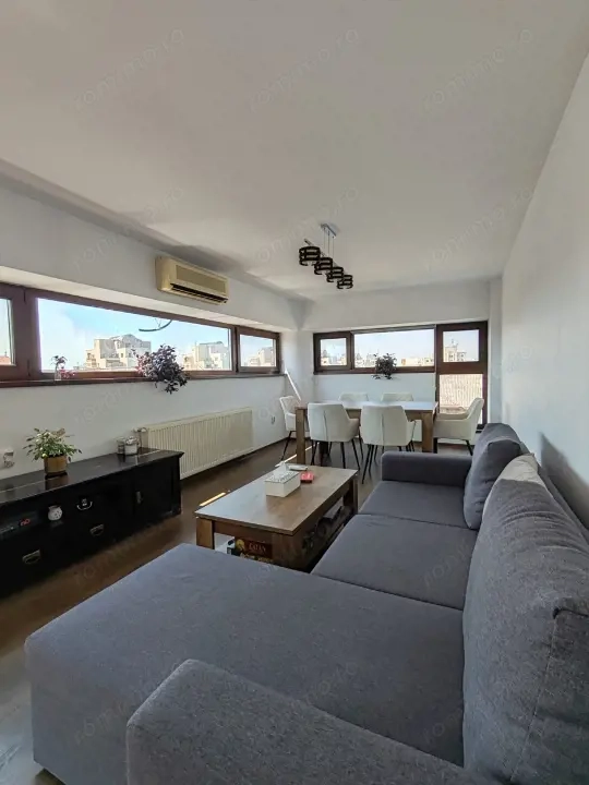 Apartament 2 camere 50 mp, terasă 50 mp, vedere panoramică, zona Ultracentral 