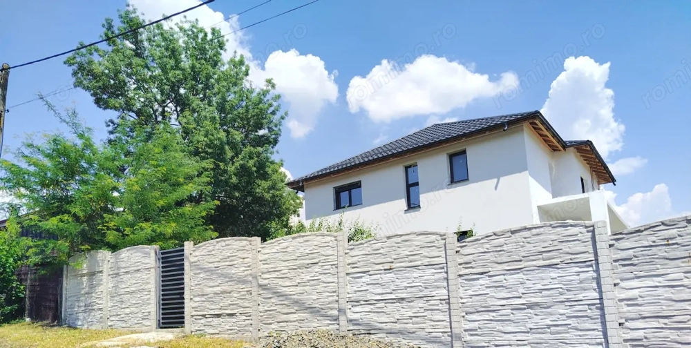 Casa S+P+1, la rosu, 150.81 mp, zona Sărbătoarea 