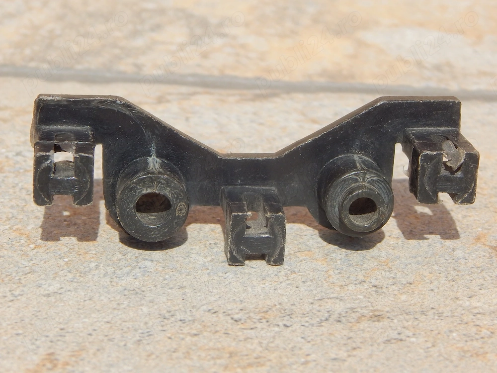 Suport grup diode tip vechi Dacia 1300-1310 din plastic